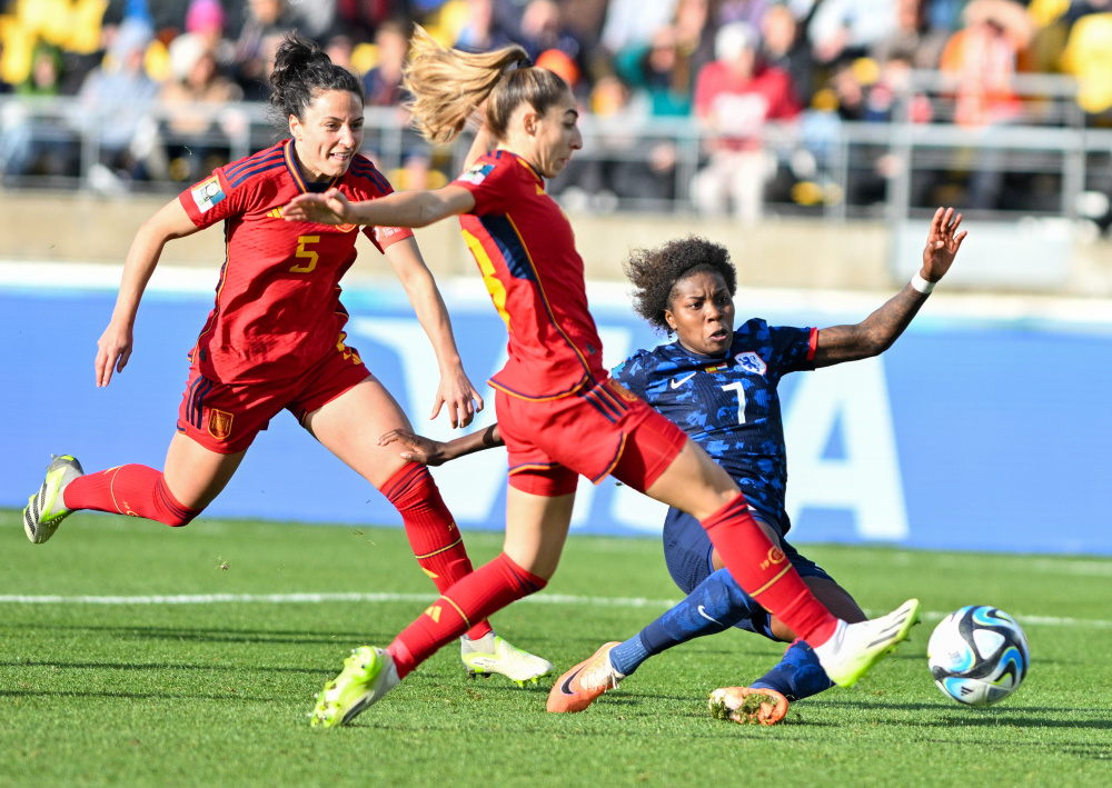 西班牙女足成功晋级国际赛事四强