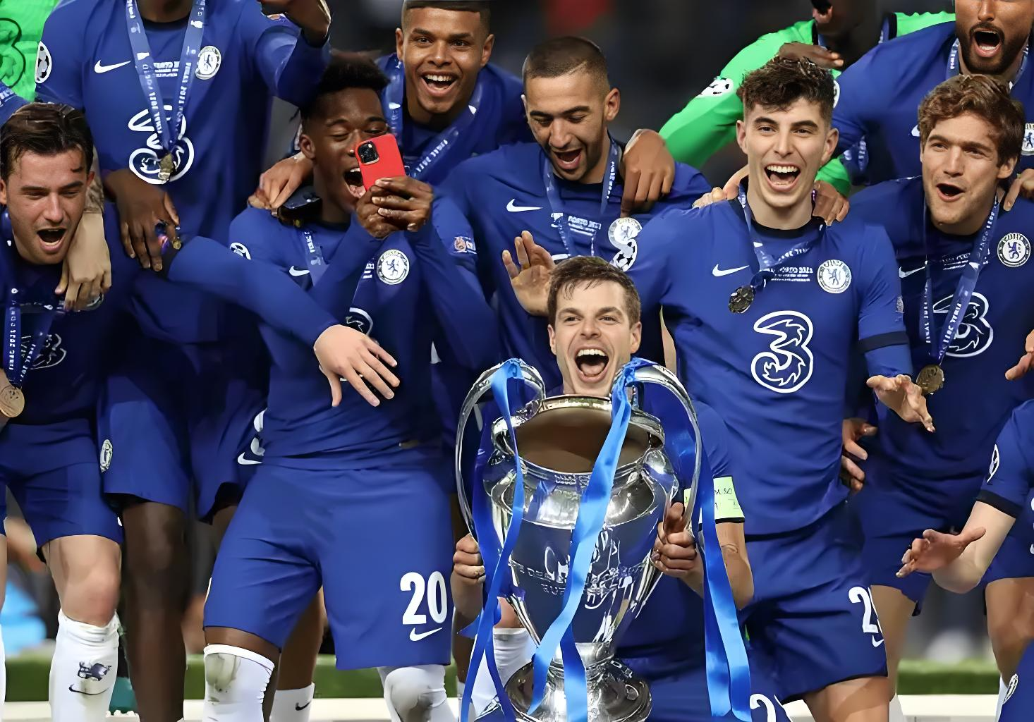 欧冠外围赛精彩不断，强队争夺晋级机会