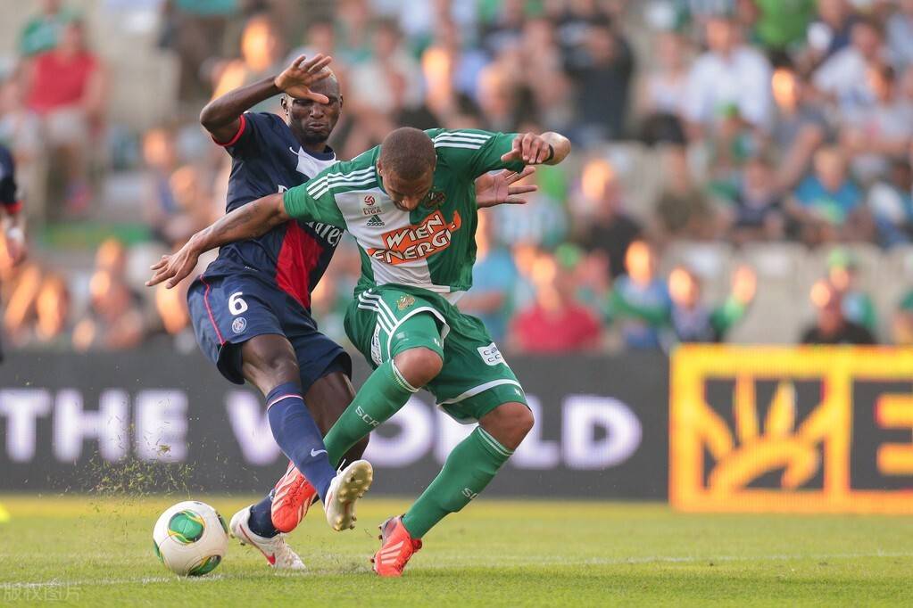 法国完胜莱比锡红牛，阿什拉夫高光表现的简单介绍